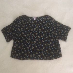 Black Floral Print Crop Top